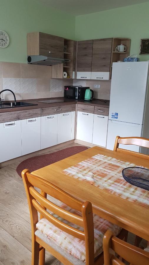 Apartment Arnika โกเชนอฟ ภายนอก รูปภาพ